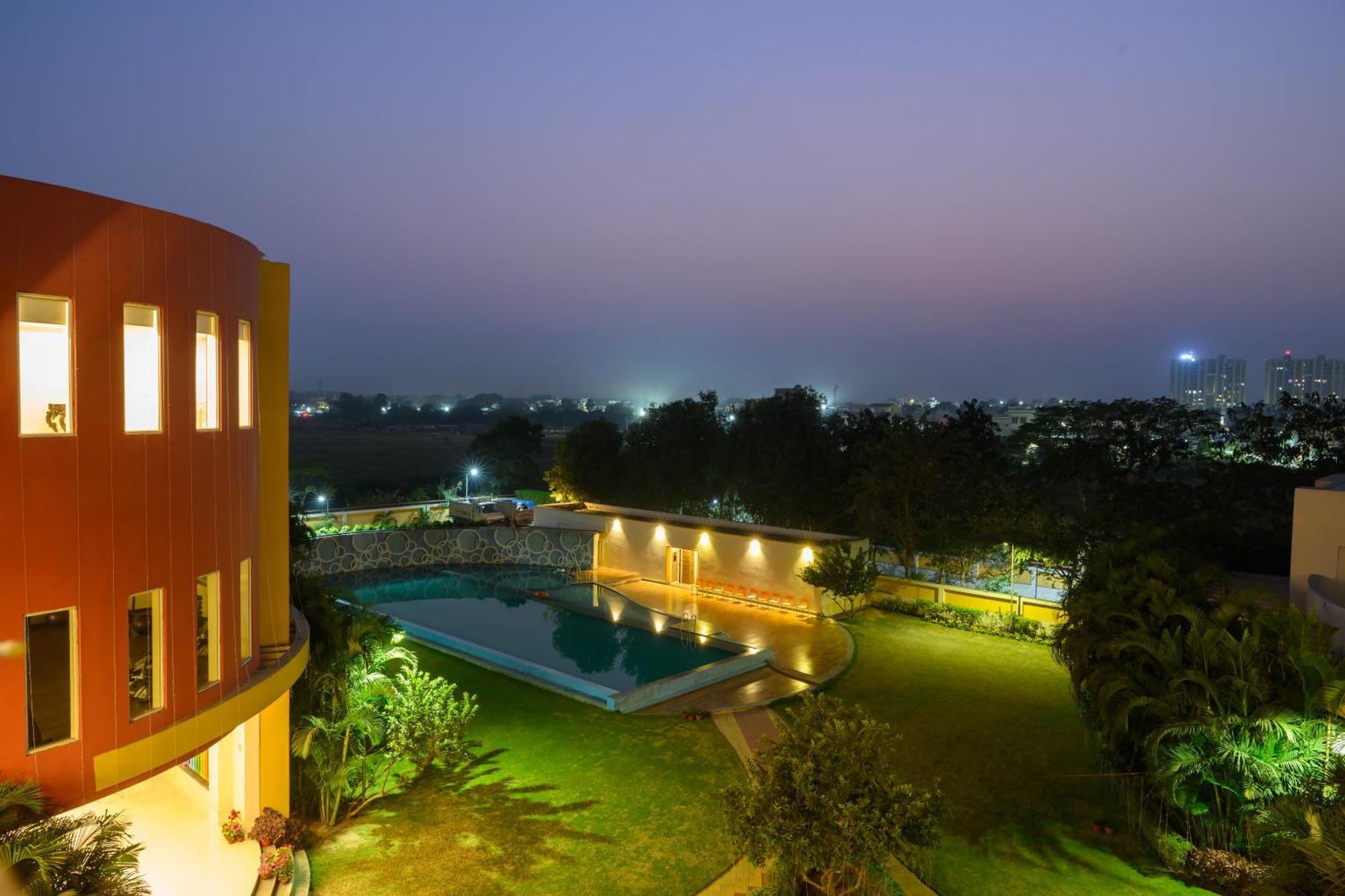 Sinclairs Burdwan Hotel Ngoại thất bức ảnh