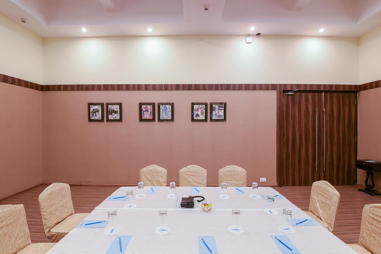 Sinclairs Burdwan Hotel Ngoại thất bức ảnh
