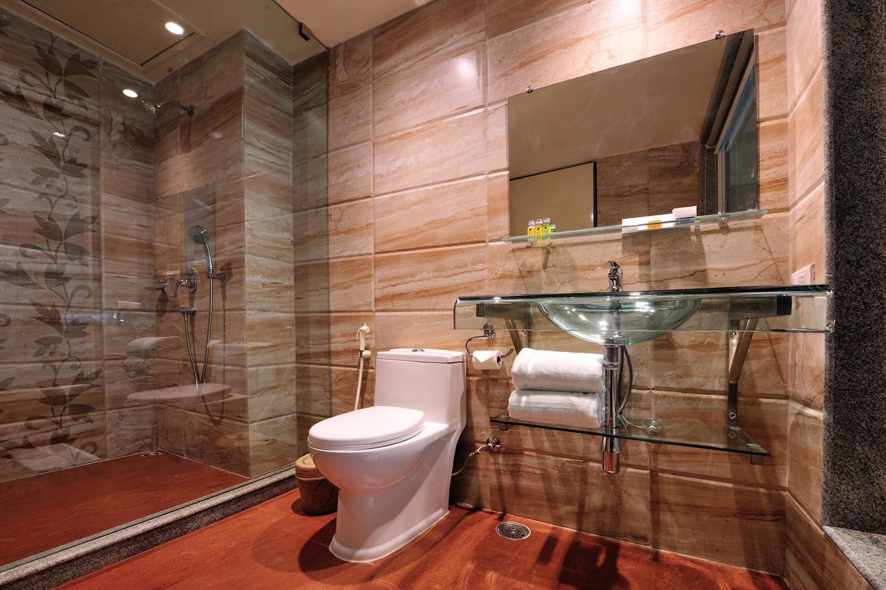Sinclairs Burdwan Hotel Ngoại thất bức ảnh